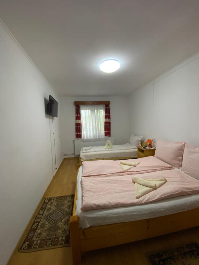 Hotel Dobra Haz Covasna Exteriér fotografie