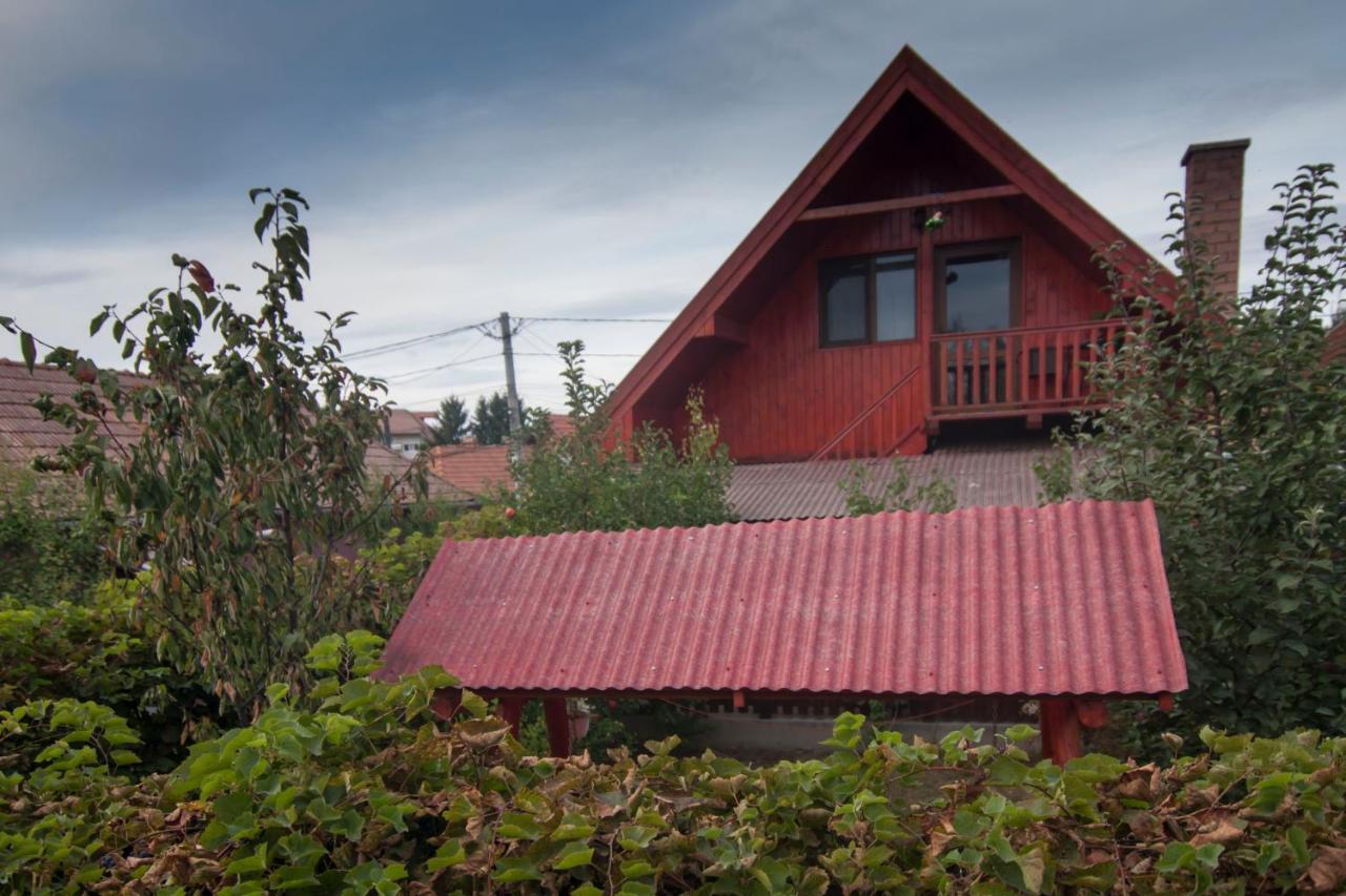 Hotel Dobra Haz Covasna Exteriér fotografie
